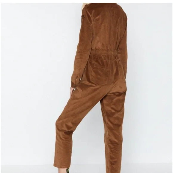 Nasty Gal size 4 broken re-cord Brown Corduroy Jumpsuit - Picture 2 of 6